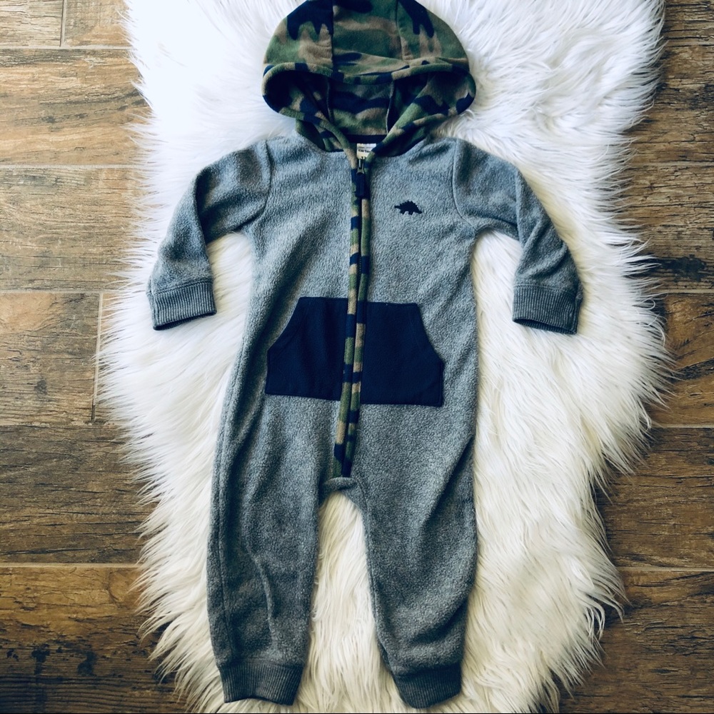 Warm fuzzy zip up with camo accents